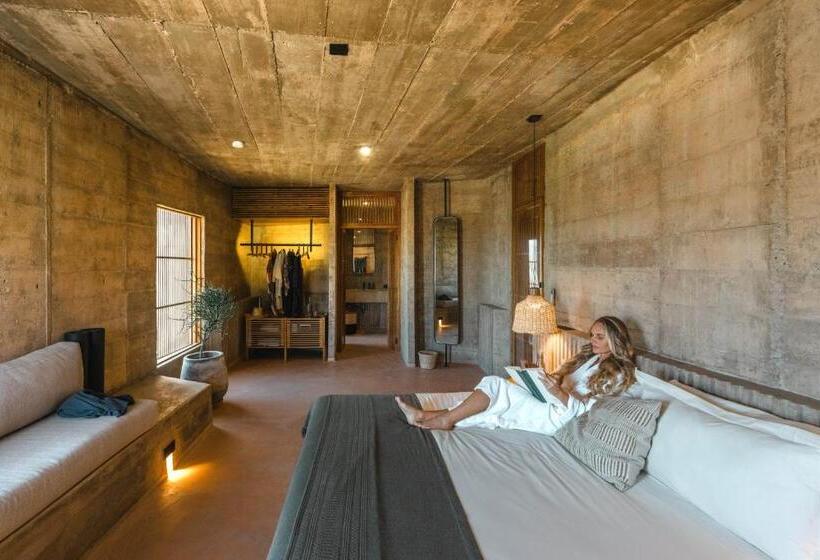 マスタールーム, Paradero Todos Santos   Exclusive Experiences Included