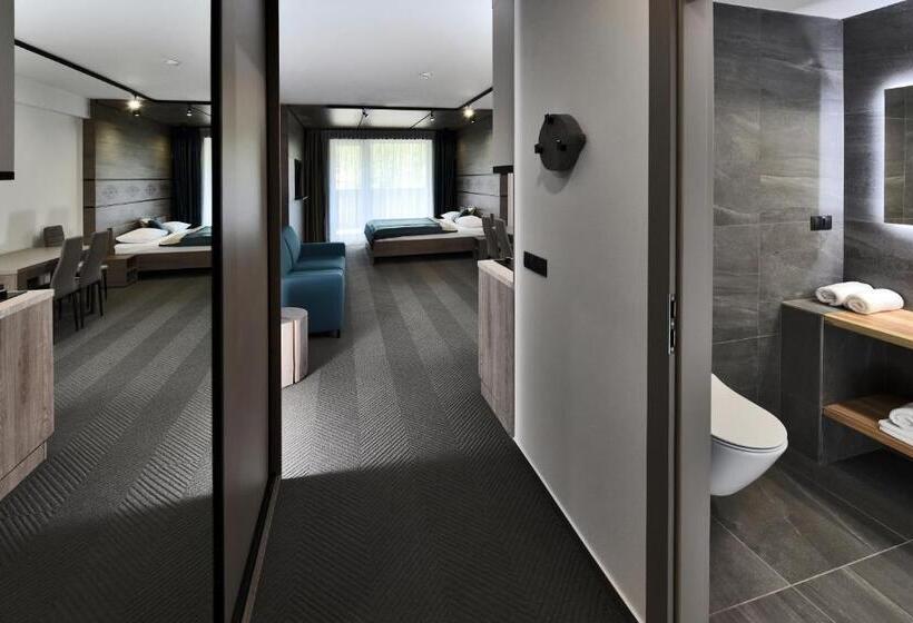 Апартаменты 1 Спальня с Балконом, Apartmány Tri Sestry   Real Ski In Ski Out