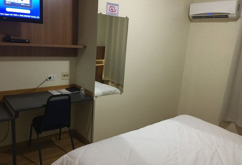 스탠다드 룸, Aero Park E Estacionamento