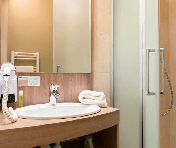 Номер Стандарт, Brit Hotel Brest Le Relecq Kerhuon
