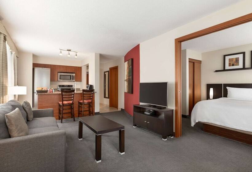 プレミアムスイート, Embassy Suites Montréal By Hilton