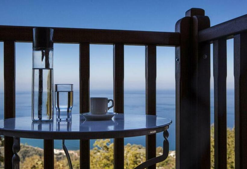 Трехместный Номер Deluxe Вид на Море, Kalderimi Country House
