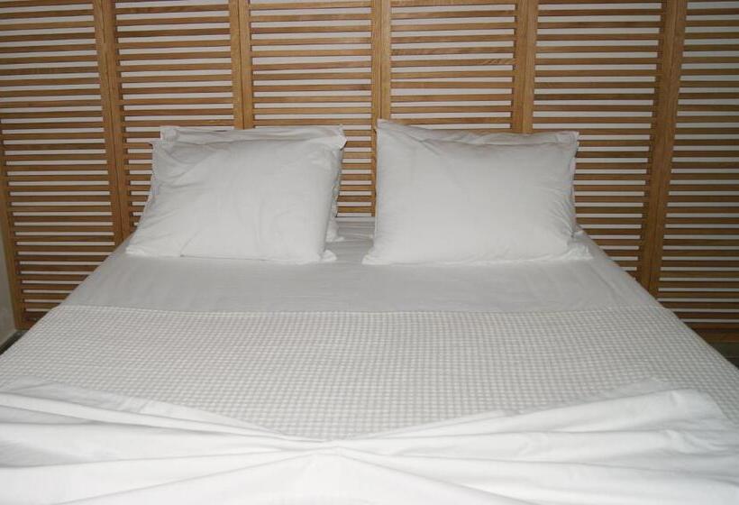 اتاق سوپریور, Cascade Holiday Resort