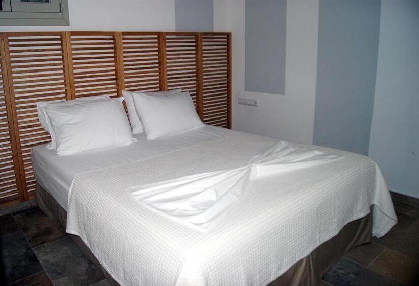 اتاق سوپریور, Cascade Holiday Resort