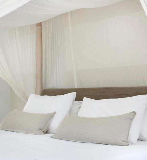 سوئیت جونیور با تراس, Cascade Holiday Resort