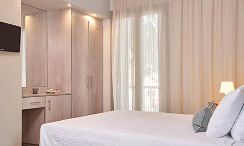 اتاق لوکس, Cascade Holiday Resort