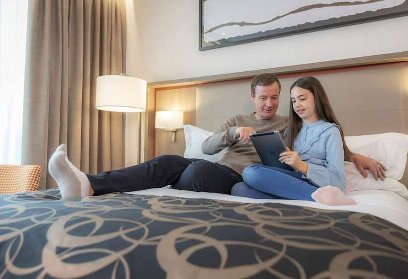 اتاق لوکس, Clayton Hotel Galway