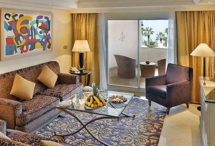 Люкс Сеньор, L  Amphitrite Palace Resort & Spa
