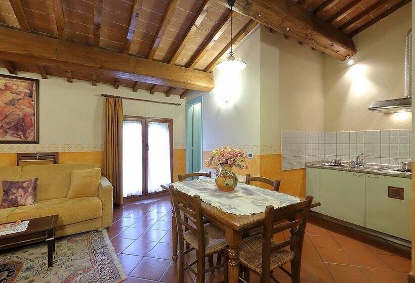Полулюкс, Il Borgo Di Villa Castelletti Country