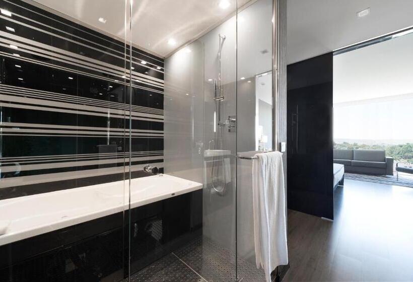 Premium Family Room, Eurostars Palace