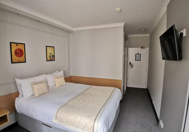 Номер Superior, Lancaster Hall