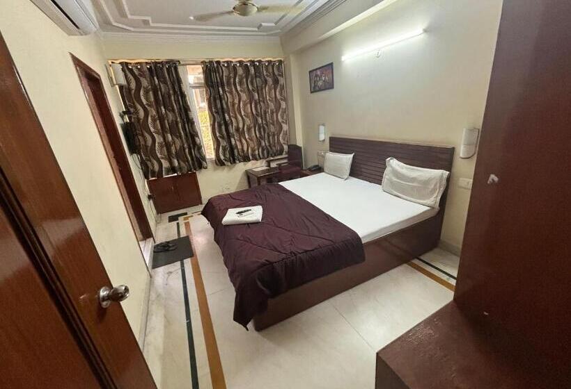 اتاق استاندارد, Siddhi Vinayak Station Road Jaipur