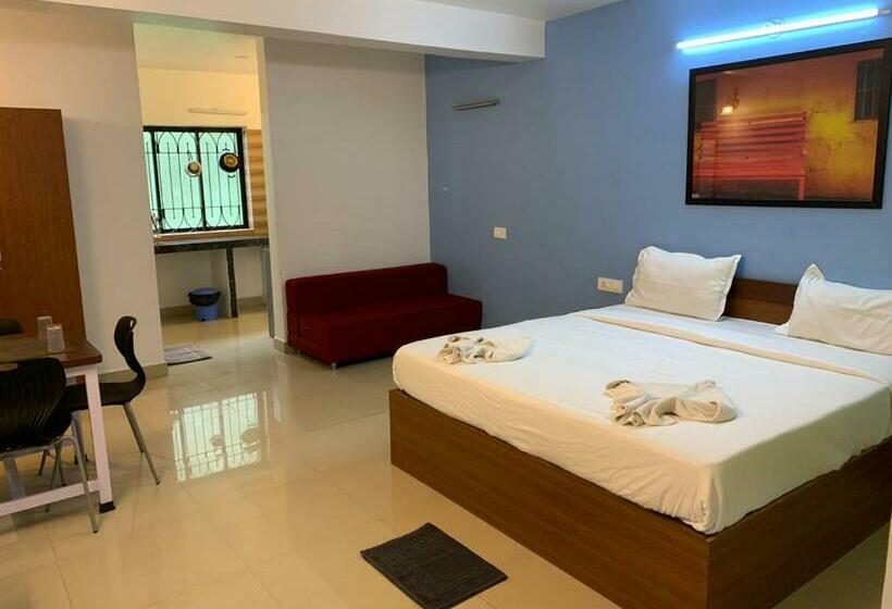 اتاق لوکس, Shrikrishna Studio Goa