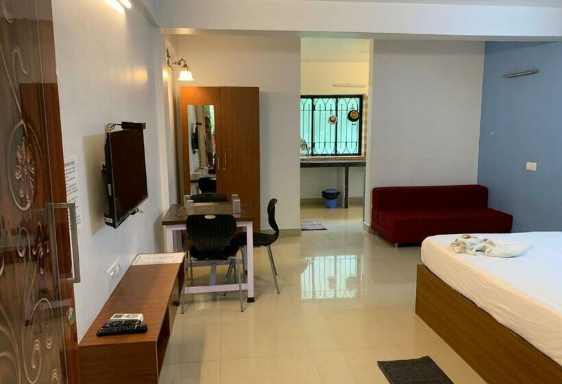 اتاق لوکس, Shrikrishna Studio Goa