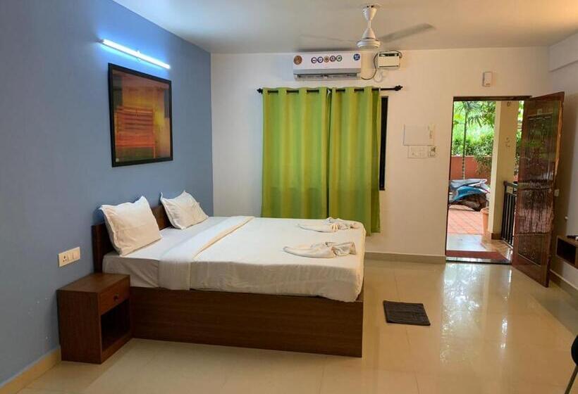 اتاق لوکس, Shrikrishna Studio Goa
