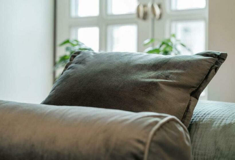 اتاق لوکس, B&b Weselo