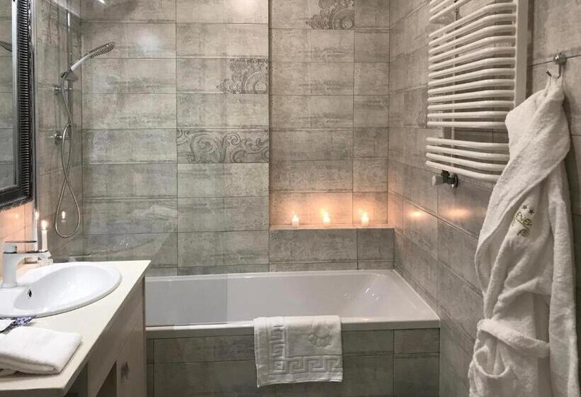 آپارتمان 3 خوابه, Apartment Eney