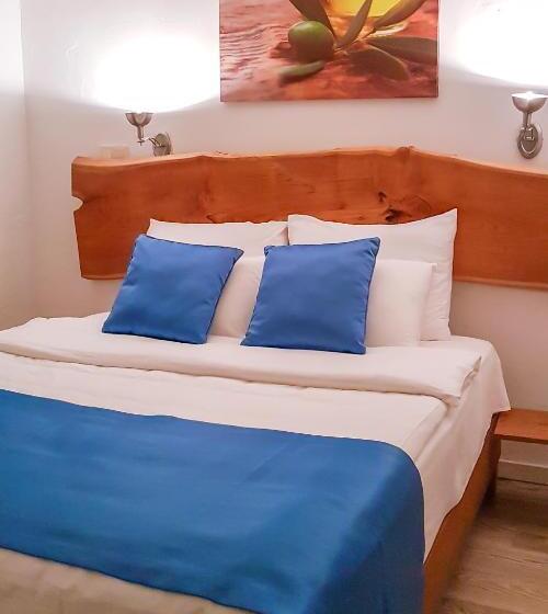 Quarto Estandar, Rebetiko