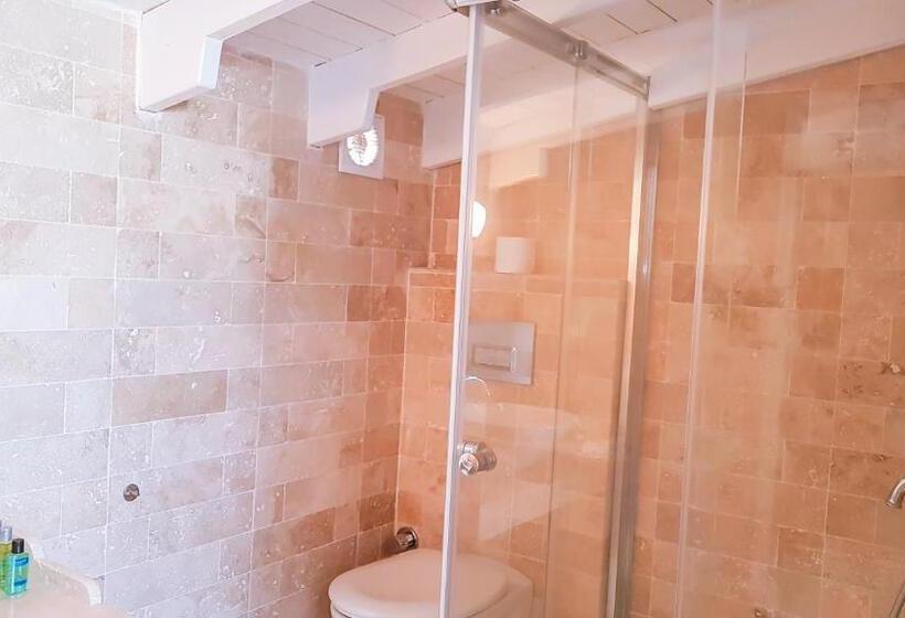 Quarto Economy, Rebetiko