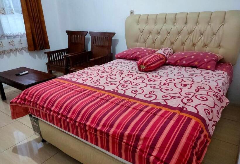 Номер Deluxe, Arjuna Sari Bandungan