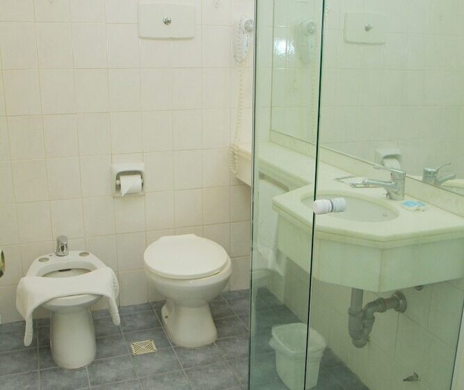 اتاق استاندارد, Aqua