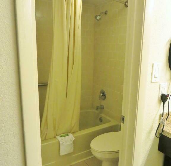 스탠다드 룸 킹사이즈 침대, Avanti International Resort