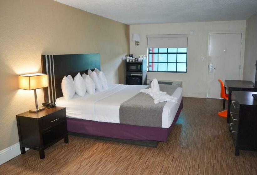 수피리어 룸 풀장 전망, Avanti International Resort
