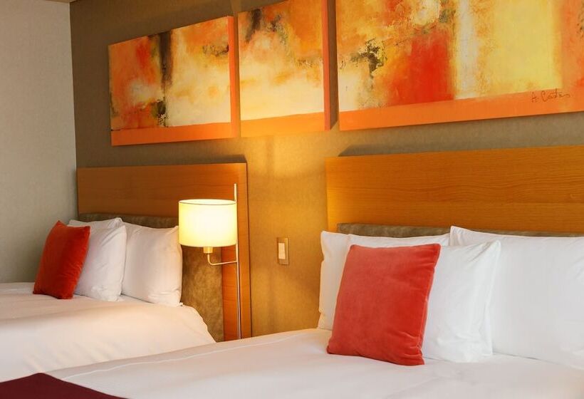 Номер Deluxe, Camino Real Santa Fe