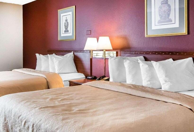 اتاق استاندارد, Quality Inn & Suites