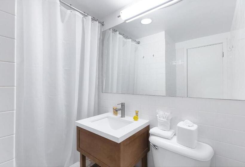 חדר סטנדרט עם מיטת קינג, Townhouse  Miami