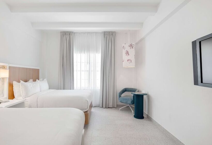 חדר סטנדרט שתי מיטות זוגיות, Townhouse  Miami