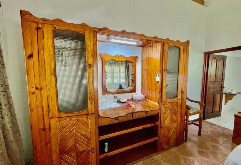 اتاق استاندارد با چشم‌انداز باغ, Villa Chez Batista