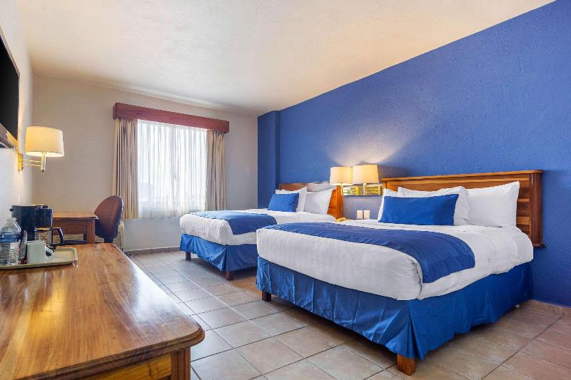 اتاق استاندارد, Comfort Inn Tampico