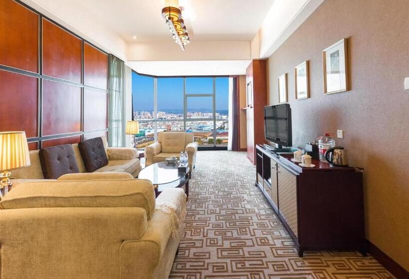 Люкс Повышенной Комфортности, Empark Grand Hotel Kunming