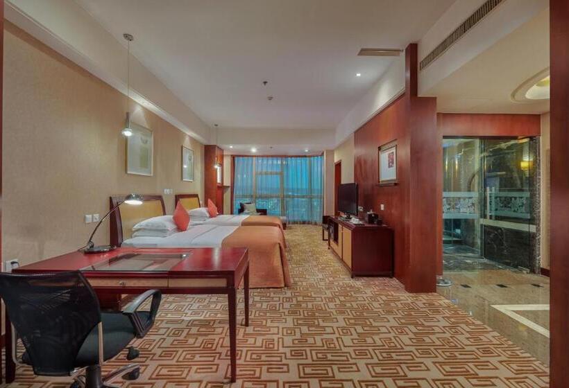 Номер Deluxe, Empark Grand Hotel Kunming