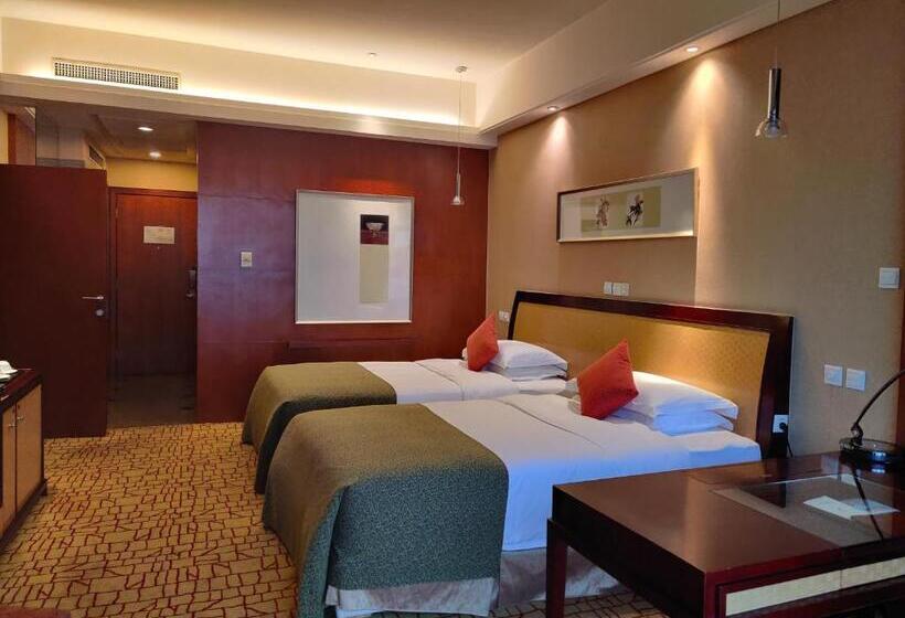 Номер Executive, Empark Grand Hotel Kunming