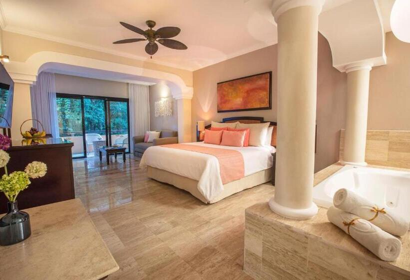 庭の見えるジュニアスイート, Grand Palladium White Sand Resort & Spa   All Inclusive