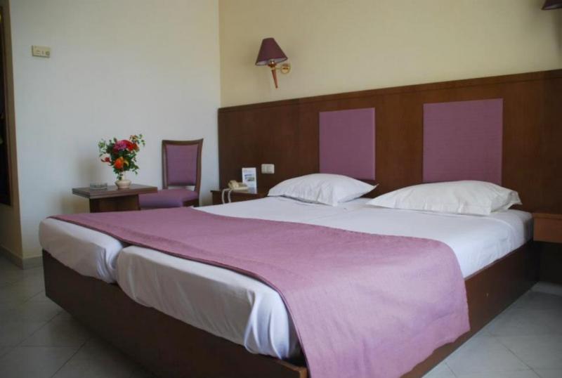 اتاق استاندارد یک نفره, Houria Palace