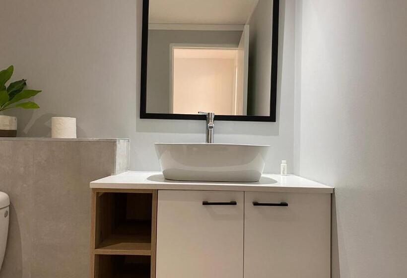 آپارتمان لوکس 1 خوابه, Icon Luxury Apartments