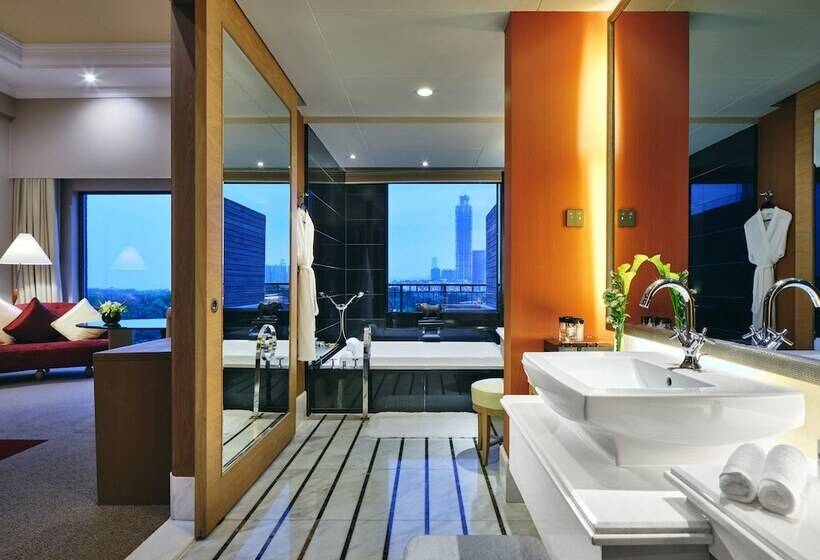 클래식 룸 더블 침대, Intercontinental Shenzhen, An Ihg