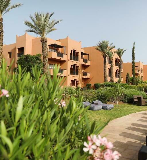 سوئیت سینیور, Kenzi Menara Palace & Resort