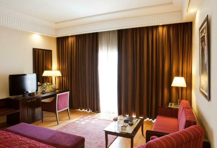 سوئیت سینیور, Kenzi Menara Palace & Resort