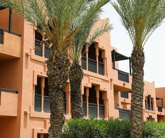 سوئیت سینیور, Kenzi Menara Palace & Resort
