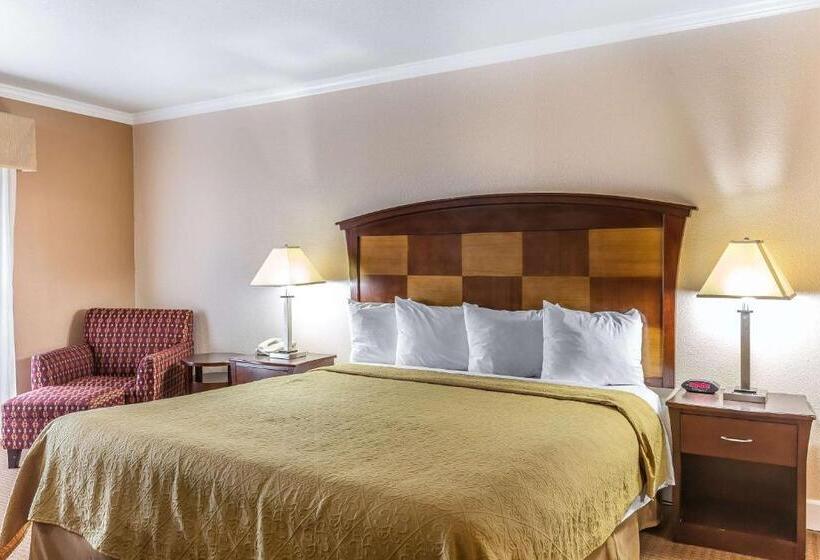 Стандартный Номер Кровать Кинг, Quality Inn Near Hearst Castle