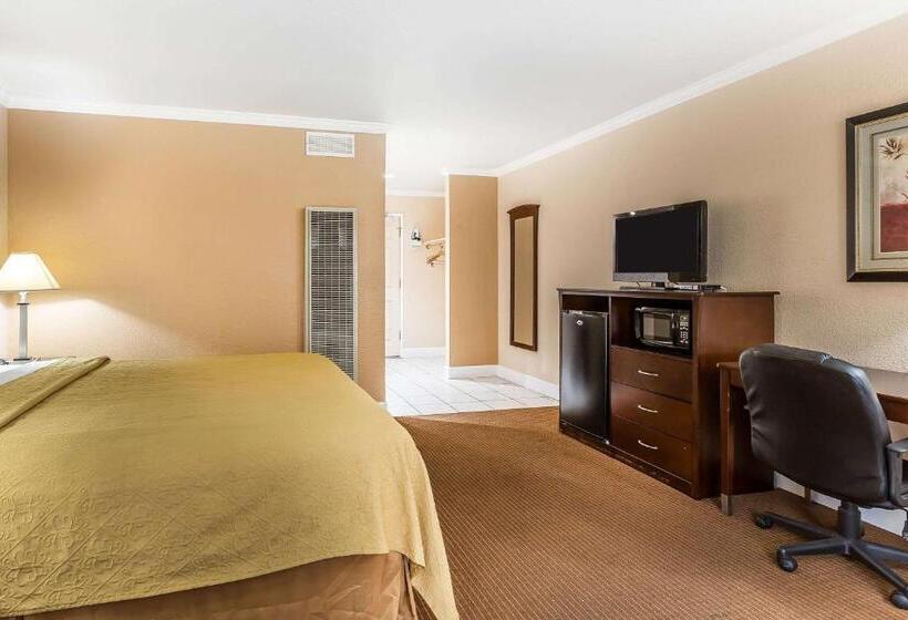 Стандартный Номер Кровать Кинг, Quality Inn Near Hearst Castle