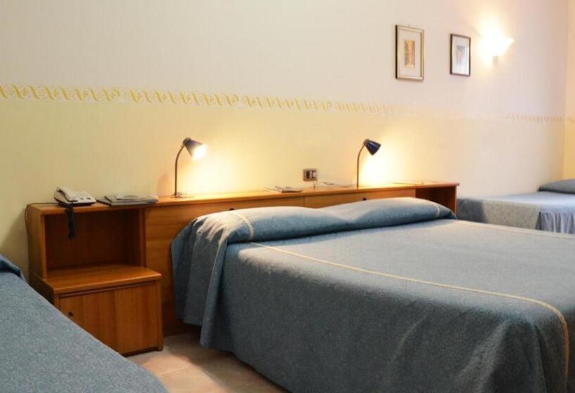 اتاق استاندارد سه نفره, Serena