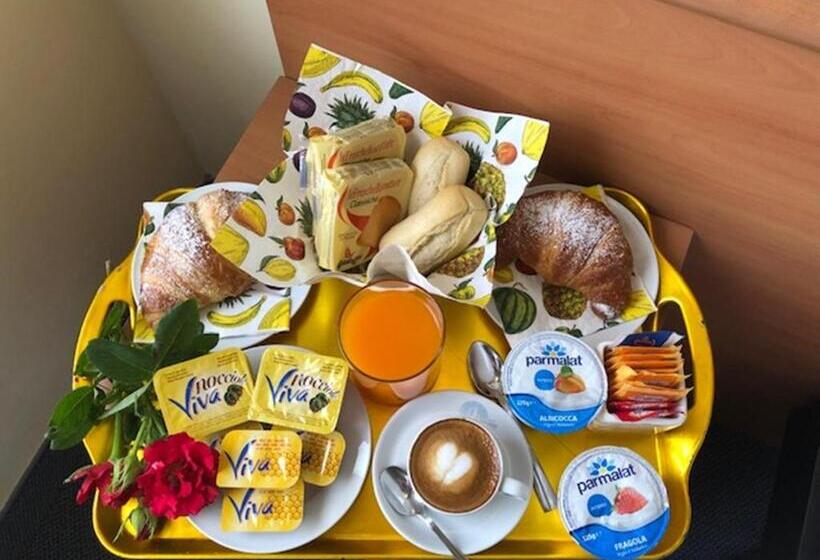 Номер Стандарт Трехместный, Europalace Hotel Todi
