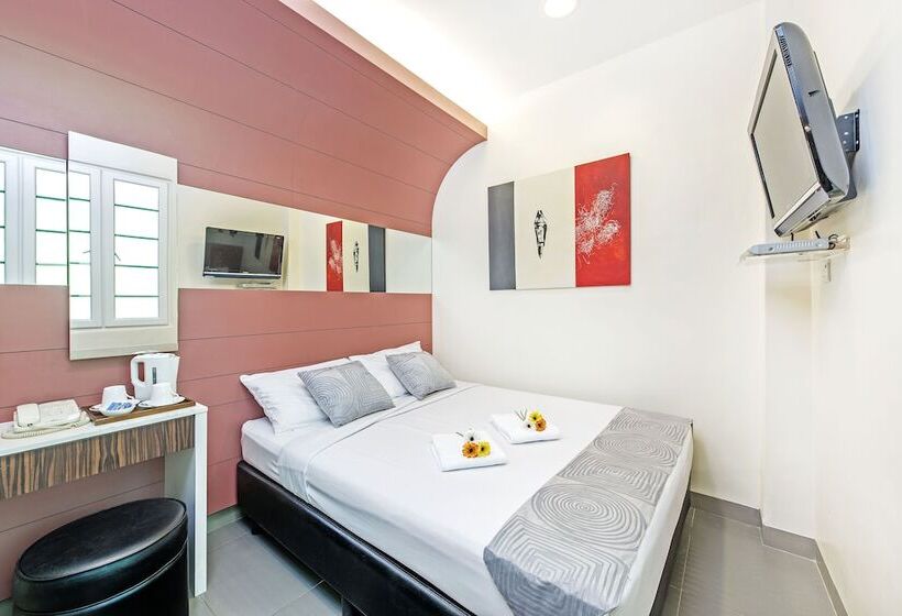 اتاق سوپریور, 81 Rochor