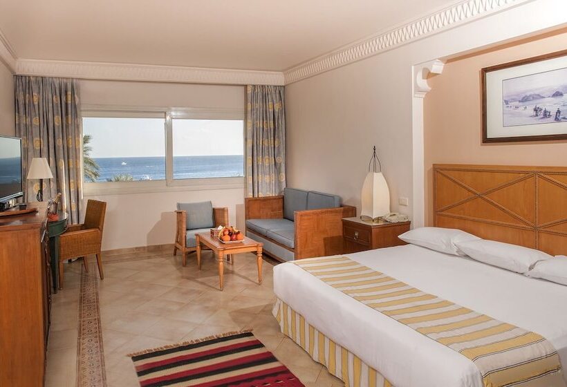 اتاق استاندارد یک نفره, Continental Plaza Beach Resort