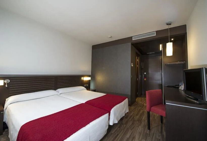 Quarto Estandar, Globales Castillo De Ayud